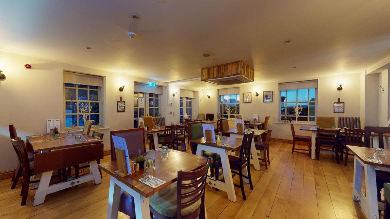 The Devonshire Arms 호텔 Eckington  외부 사진